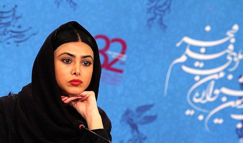 قرار جلب آزاده صمدی و لیلا بلوکات صادر شد