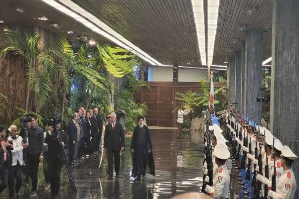 استقبال رئیس جمهور کوبا از رئیسی