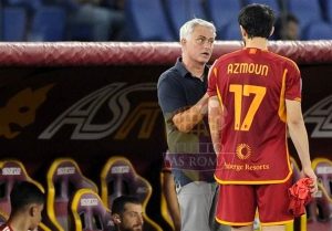 عاشق بازی سردار آزمون هستم