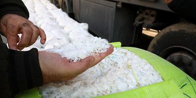 کشف ۵۶ کیلوگرم شیشه از مخفیگاه قاچاقچی موادمخدر