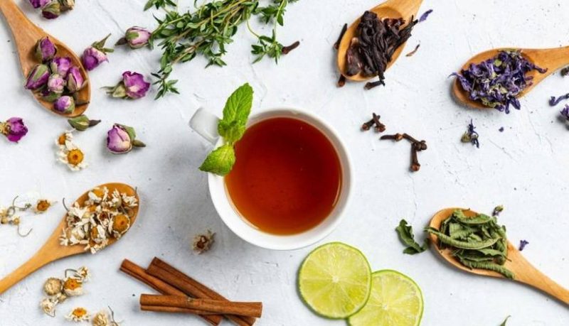 چندین دمنوش خوشمزه و خانگی با اثرات مفیدی که برایتان دارند