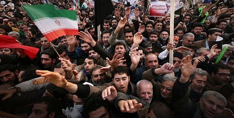 اجتماع مردم تهران به مناسبت ۹ دی در میدان امام حسین(ع)