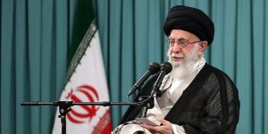 مروری بر بیانات رهبر انقلاب درباره ابعاد سیاسی و اجتماعی شخصیت حضرت زهرا(س)
