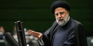حسرت اختلاف میان دولت و مجلس را به دل دشمنان می‌گذاریم