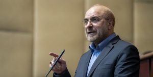 روابط میان مجلس و شوراهای شهر و روستا باید بسیار نزدیک باشد