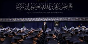 نتیجه غفلت خواص از وظیفه خود ضربه‌های سنگین تاریخی به ملت خواهد بود