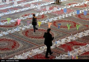 برپایی بلندترین سفره افطاری در منطقه ۱۰