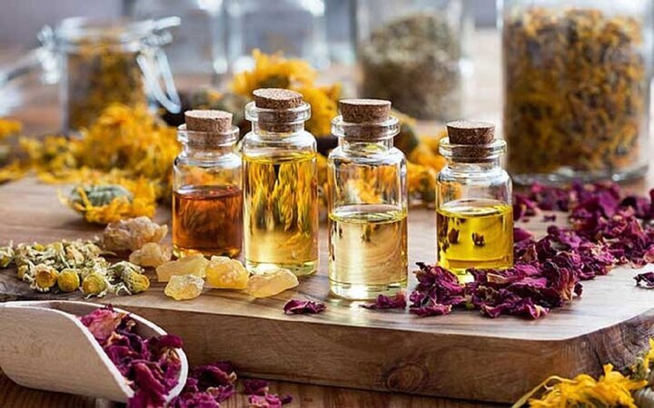 عرقیات گیاهی را با این نشانه‌ها مصرف کنید مسموم می‌شوید