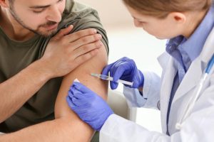این واکسن جدید در برابر چند سویه کرونا موثر است