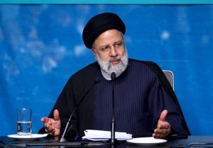 مردم با حضورشان انتخابات باشکوه را رقم بزنند