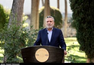 صیانت از حقوق بازنشستگان و اشتغال مأموریت مهم ماست