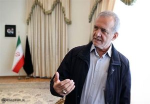 پرهیز از تنش و حفظ آرامش مقدمه حل مسائل کشور است