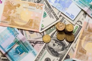 افزایش قیمت دلار و یورو