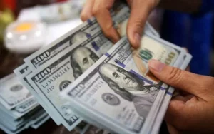 قیمت دلار و یورو در مرکز مبادله ایران