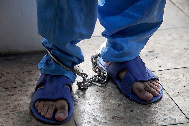 قتل پدر به‌دلیل بیدار کردن از خواب؛ پسر جوان دستگیر شد
