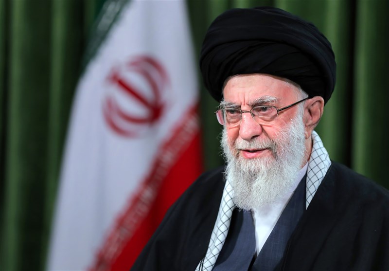 امام خامنه‌ای: بی‌تردید صد برابر از زمان جنگ قوی‌تر شده‌ایم