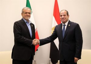 دیدار پزشکیان و السیسی در روسیه