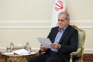 پزشکیان: کسب رضایت مردم اصل محوری دولت وفاق است