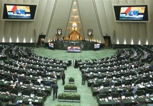 سکوت کمیسیون اقتصادی مجلس در برابر اوضاع بازار ارز