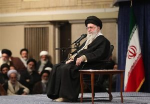 نگذارید تبلیغات دشمن روی افکار عمومی اثر کند