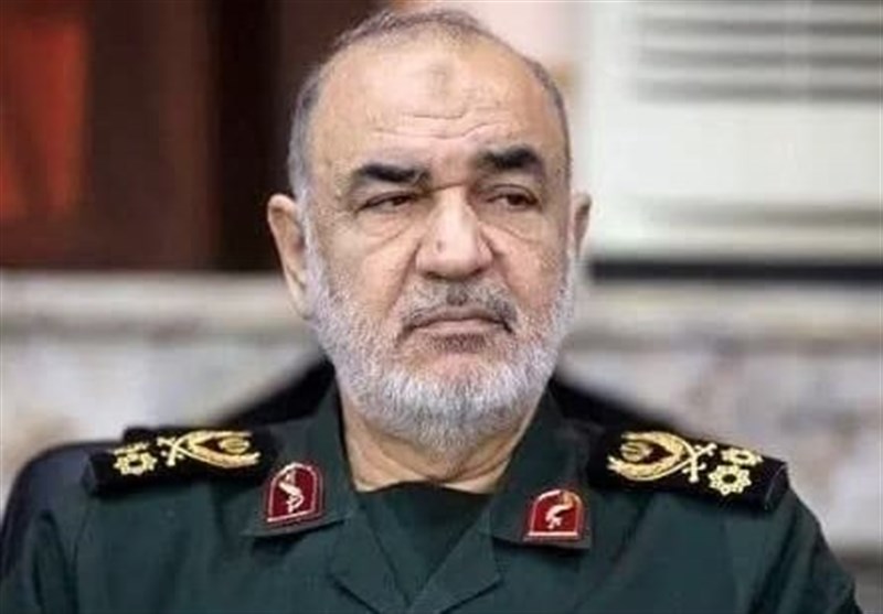 سردار سلامی: تنها راه امنیت و اقتدار، قوی بودن است