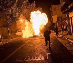 چهارشنبه سوری؛ جشن یا جنگ؟