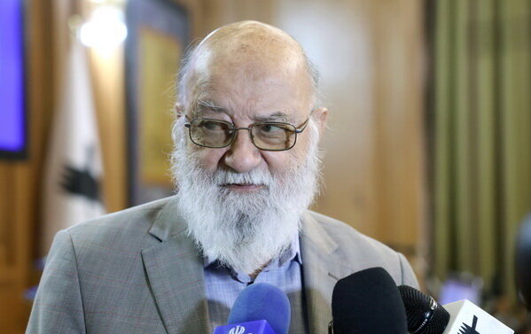 نامه‌نگاری شورای شهر تهران به سران قوا درباره حفر ۷۰ چاه‌ عمیق توسط آبفا