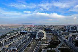 انعقاد ۲ قرارداد به ارزش ۶۰۰ میلیارد تومان در شهر فرودگاهی امام خمینی(ره)