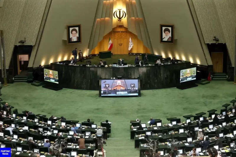 خلاصه اخبار ۱۶ دی مجلس/ پاسخ قانع کننده وزیر اقتصاد