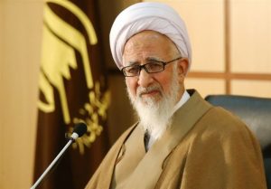 ‌آیت‌الله جوادی‌آملی:‌ ‌باید به دشمن خارجی ‌پاسخ قاطع ‌داد
