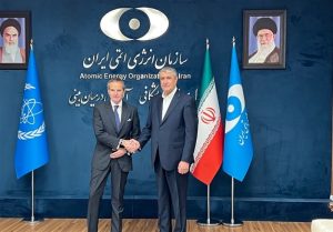 دیدار گروسی با رئیس سازمان انرژی اتمی