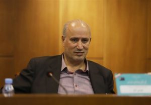 تاج: شاید برخی از باشگاه‌های مهم نتوانند مجوز حرفه‌ای بگیرند