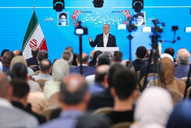 پزشکیان: تعامل و مراوده با دیگر کشورها و ملت‌ها رمز اصلی رشد و پیشرفت است