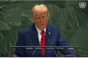 ترامپ: پیش از من، کشورم با مشکلات زیادی مواجه بود