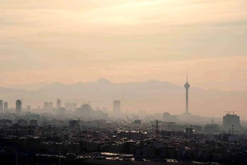 هوای تهران در نخستین جمعه آبان‌ماه آلوده است
