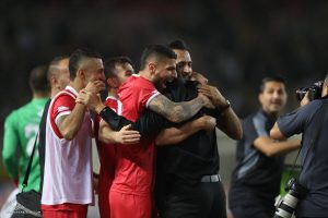 ستاره های پرسپولیس مخالف انتقادات؛ هاشمیان تا کی ماندگار است؟