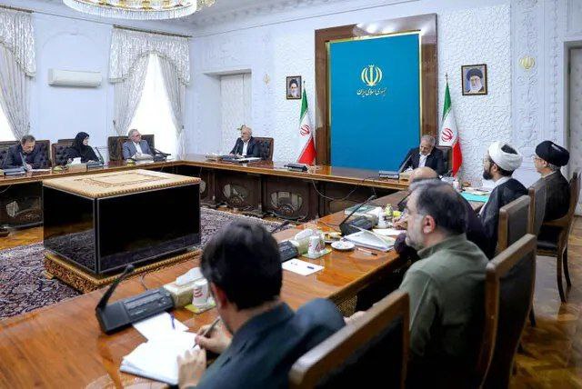 پزشکیان: ریشه بسیاری از مشکلات کنونی در کم‌توجهی به آموزش و پرورش نهفته است