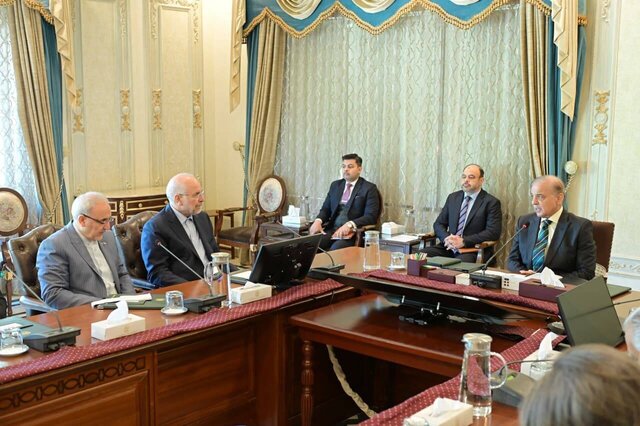 قالیباف: آماده توسعه روابط با پاکستان هستیم