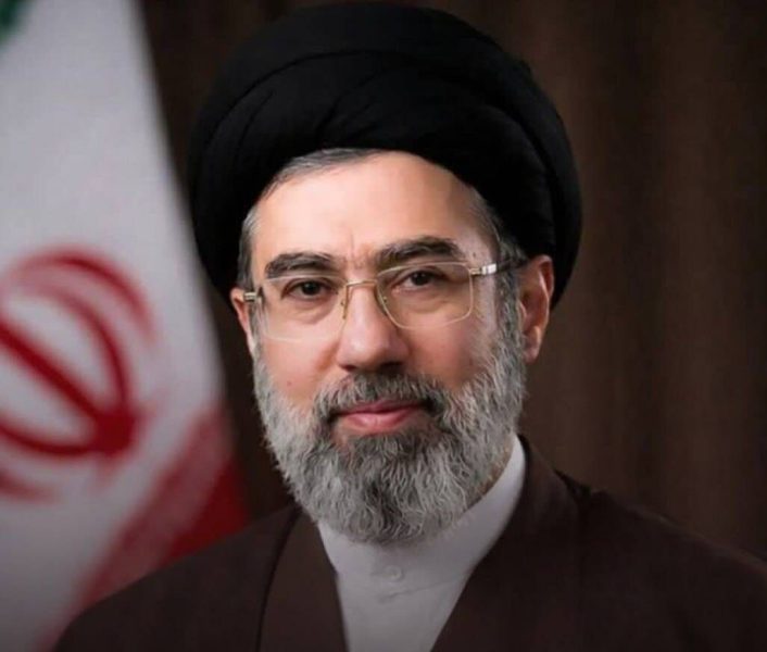 آیت الله «سید مجتبی حسینی خامنه‌ای» رهبر سوم ایران شد