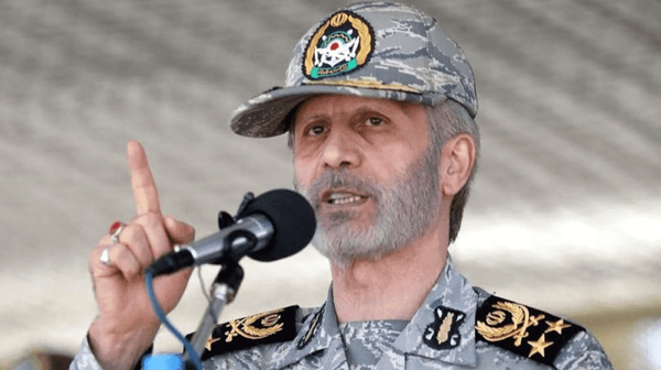 فرمانده کل ارتش: تقاص خون شهدا را خواهیم گرفت